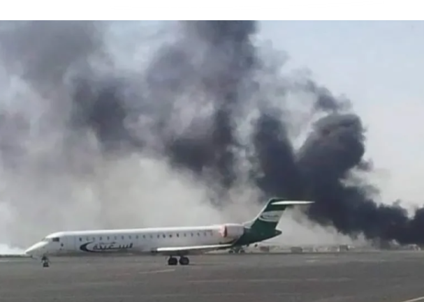 اليوم : الكيان المحتل يقصف مطار صنعاء و يعطل الخدمات بالكامل 